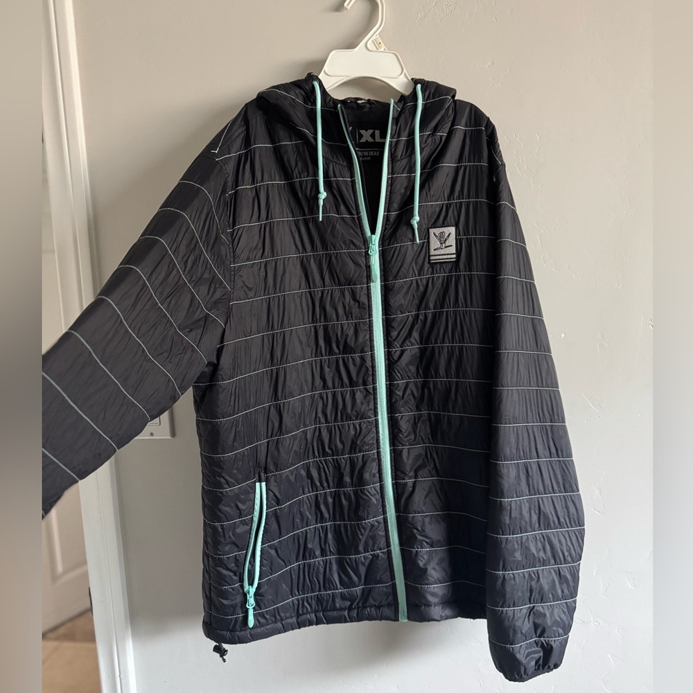 LIKE NEW SHREDDY JACKET